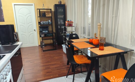 Продажа 2-комн квартиры на вторичном рынке пр-кт Маршала Жукова,  д. 46