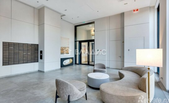 Продажа 3-комн квартиры на вторичном рынке улица Академика Челомея