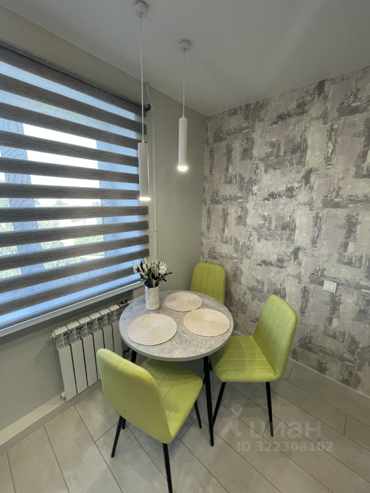 Продажа 1-комн квартиры на вторичном рынке Новочеркасский проспект, 10