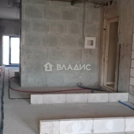 Продажа 1-комн квартиры на вторичном рынке ул Светланова,  д. 11,  к. 2