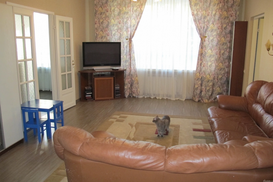 Продажа 3-комн квартиры на вторичном рынке Выборг г, Кутузова б-р ,  д. 16