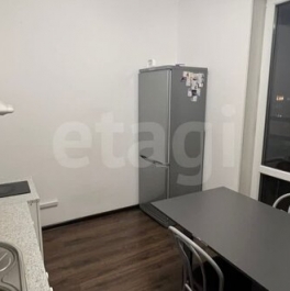 Продажа 1-комн квартиры на вторичном рынке Комендантский пр-кт,  д. 64,  к. 1 стр 1