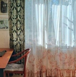 Продажа 2-комн квартиры на вторичном рынке проспект Королёва,  д. 44 к1