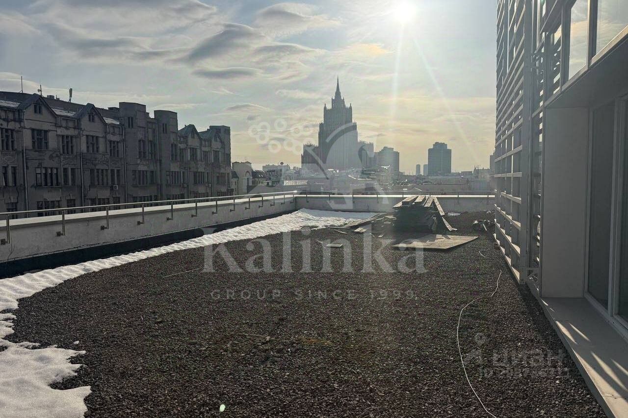 Продажа 4-комн квартиры на вторичном рынке улица Арбат, 24