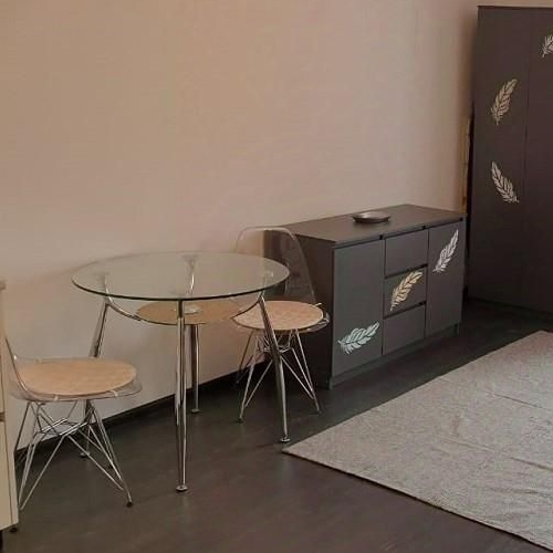 Студия аллея Арцеуловская, 15