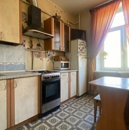 Продажа 2-комн квартиры на вторичном рынке Средний пр-кт,  д. 99/18