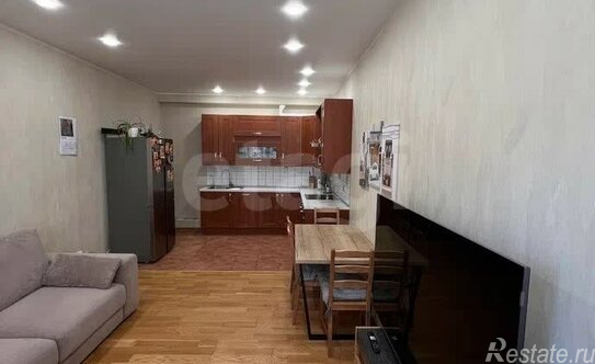 Продажа 2-комн квартиры на вторичном рынке Главная улица,  д. 35