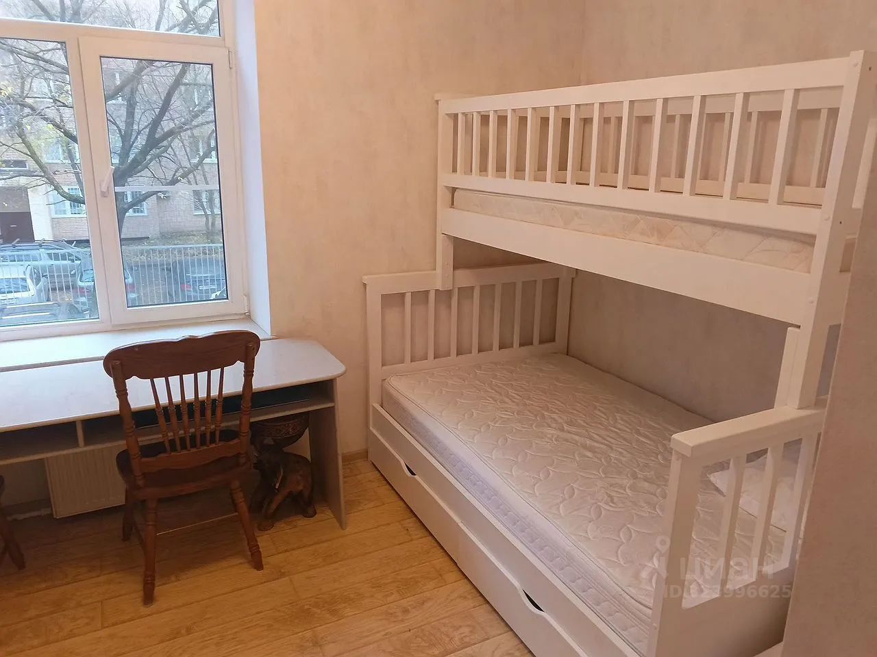 Аренда 3-комн квартиры на вторичном рынке улица Бориса Галушкина, 12К2