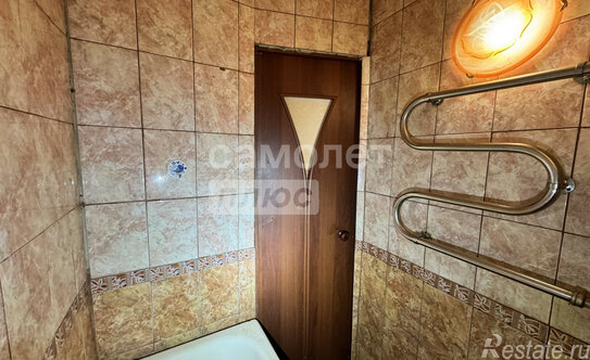 Продажа 3-комн квартиры на вторичном рынке Рошаль, ул Свердлова,  д. 17