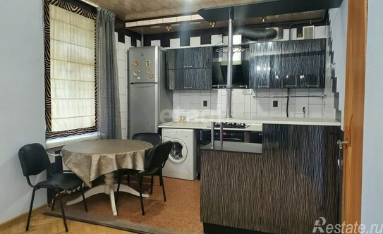 Продажа 2-комн квартиры на вторичном рынке Рабфаковский 1-й пер,  д. 5