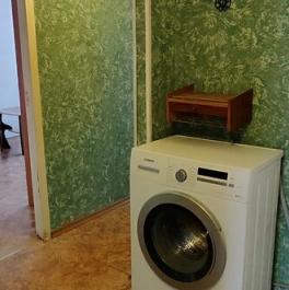 Продажа 3-комн квартиры на вторичном рынке Комсомольская 2-я ул,  д. 33 к2
