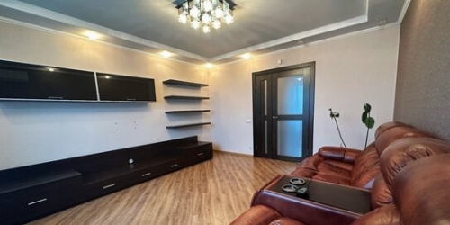 3-комн квартира Южнобутовская улица,  д. 143