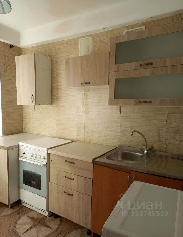 Продажа 3-комн квартиры на вторичном рынке улица Сантьяго-де-Куба, 6К2