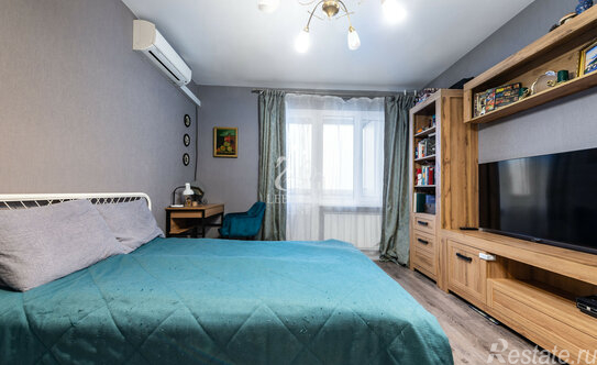 Продажа 3-комн квартиры на вторичном рынке Энгельса пр-кт,  д. 134 к3