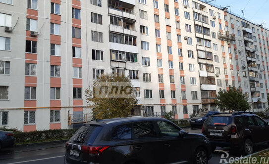 Продажа 3-комн квартиры на вторичном рынке ул Малахитовая,  д. 13,  к. 1