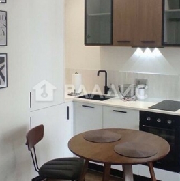 Продажа 1-комн квартиры на вторичном рынке улица Лётчика Осканова,  д. 6