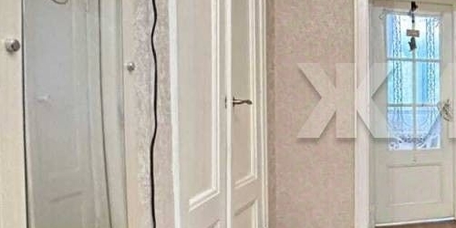 2-комн квартира бульвар Красных Зорь, 1