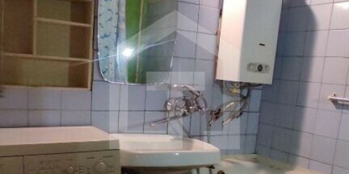 3-комн квартира Старо-Петергофский пр-кт,  д. 15