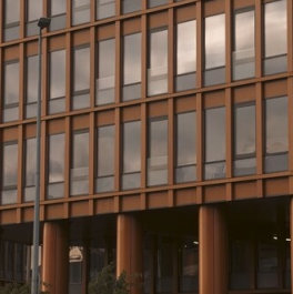 Продажа 2-комн квартиры на вторичном рынке Энергетиков пр-кт,  д. 2 к2 с1