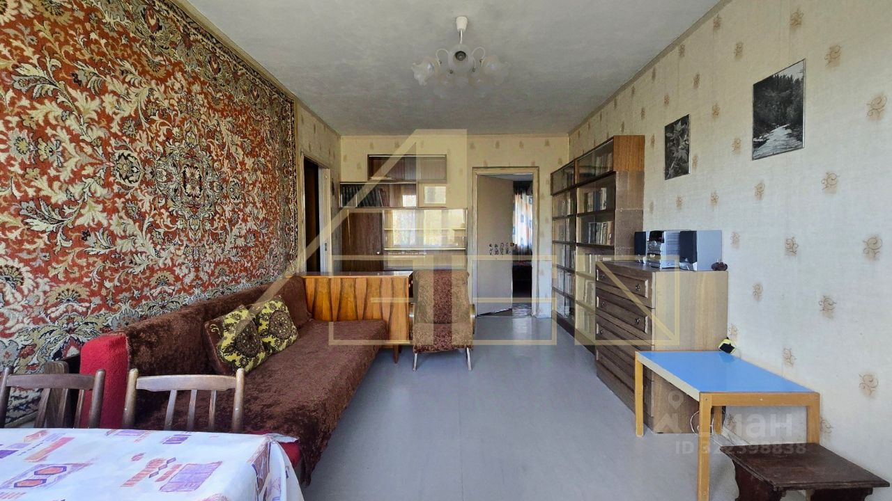 Продажа 3-комн квартиры на вторичном рынке Серебристый бульвар, 26