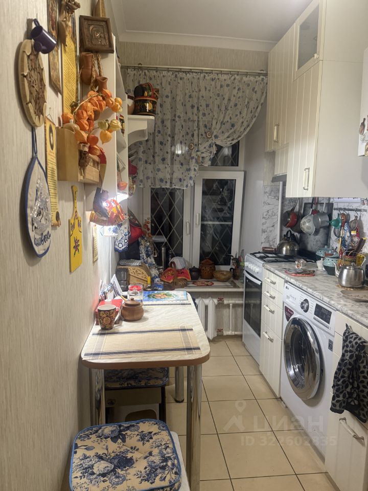 Продажа 2-комн квартиры на вторичном рынке Тамбовская улица, 45