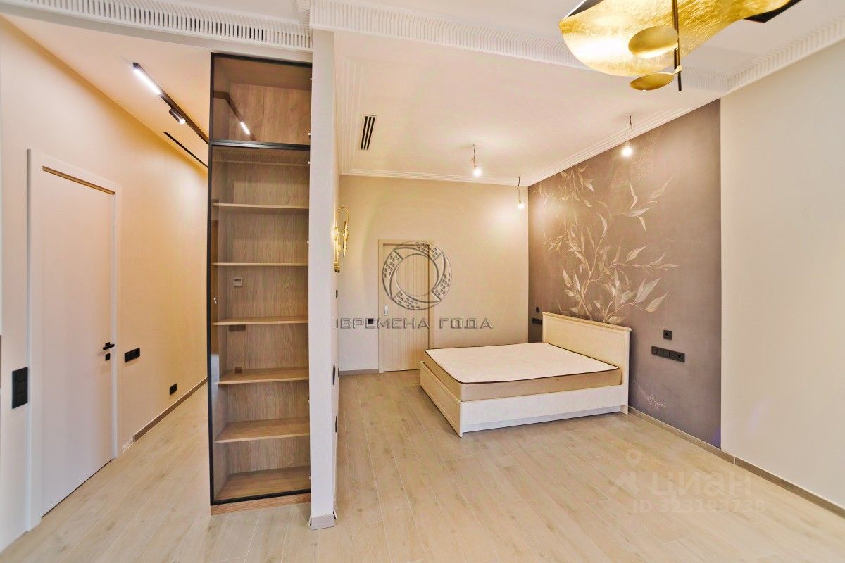 Продажа 1-комн квартиры на вторичном рынке улица Усачева, 11Б