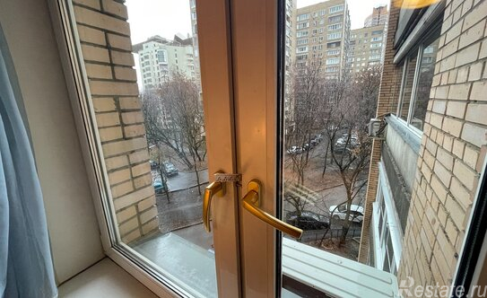 Продажа 3-комн квартиры на вторичном рынке Вавилова ул,  д. 81