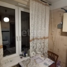 Продажа 1-комн квартиры на вторичном рынке Космонавтов пр-кт,  д. 52 к4