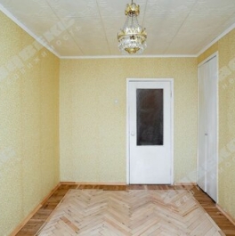 Продажа 2-комн квартиры на вторичном рынке улица Шелгунова,  д. 35 литР