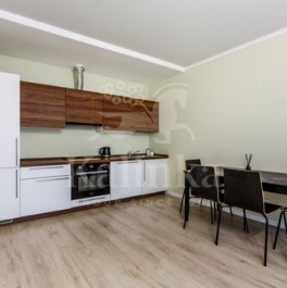 Продажа 2-комн квартиры на вторичном рынке Марьинская Б. ул,  д. 95