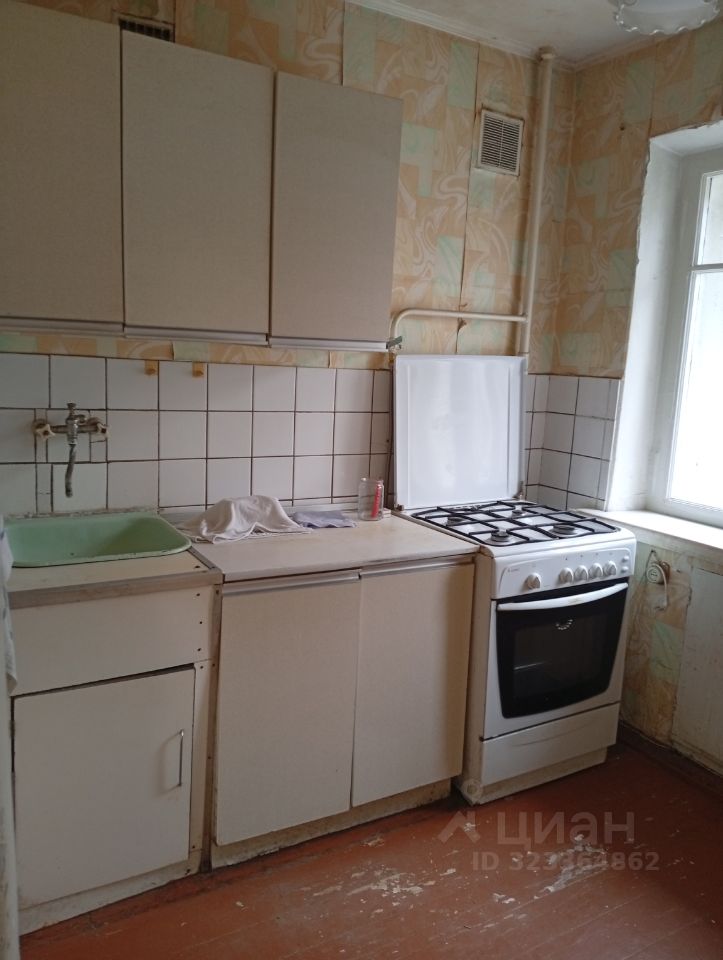 Продажа 1-комн квартиры на вторичном рынке Сергиев Посад, улица Маяковского, 15А