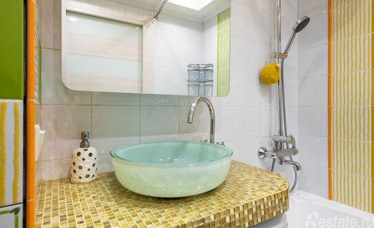 Продажа 2-комн квартиры на вторичном рынке Перовский проезд,  д. 9