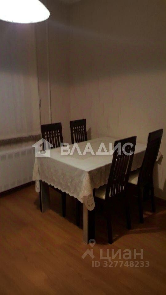 Продажа 3-комн квартиры на вторичном рынке Солдатский переулок, 8