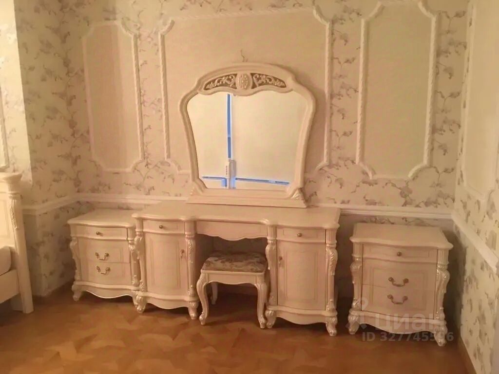 Продажа 5-комн квартиры на вторичном рынке улица Кораблестроителей, 30