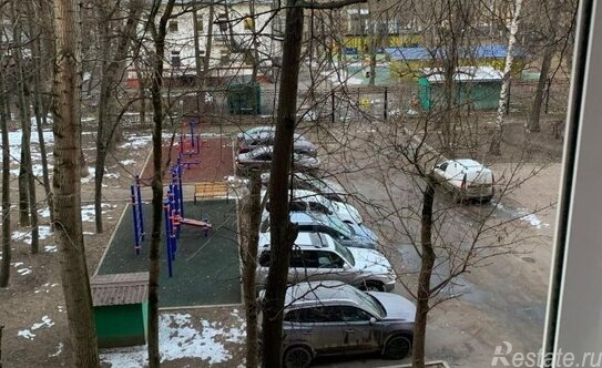 Аренда 2-комн квартиры на вторичном рынке улица Зои и Александра Космодемьянских,  д. 35/1