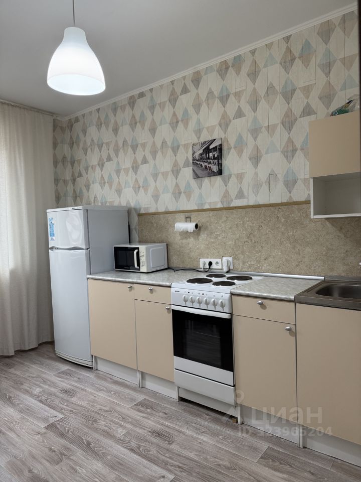 Аренда 1-комн квартиры на вторичном рынке Железнодорожный мкр, Балашиха, улица Андрея Белого,  д. 4