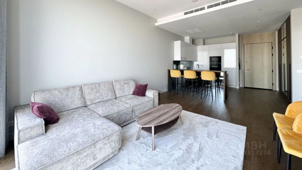 Продажа 2-комн квартиры на вторичном рынке 1-й Красногвардейский проезд, 22с1