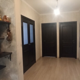 Продажа 3-комн квартиры на вторичном рынке улица Вертолётчиков,  д. 1