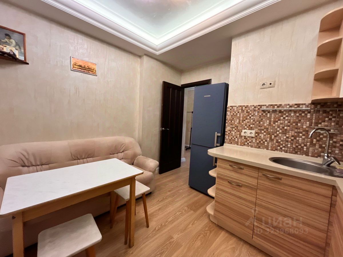 Продажа 1-комн квартиры на вторичном рынке Богородский мкр, Щелково,  д. 2