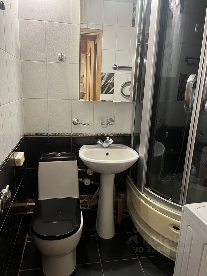 Продажа 3-комн квартиры на вторичном рынке Полюстровский проспект, 33к1