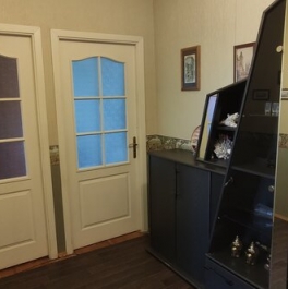 Аренда 3-комн квартиры на вторичном рынке Миклухо-Маклая ул,  д. 18/1