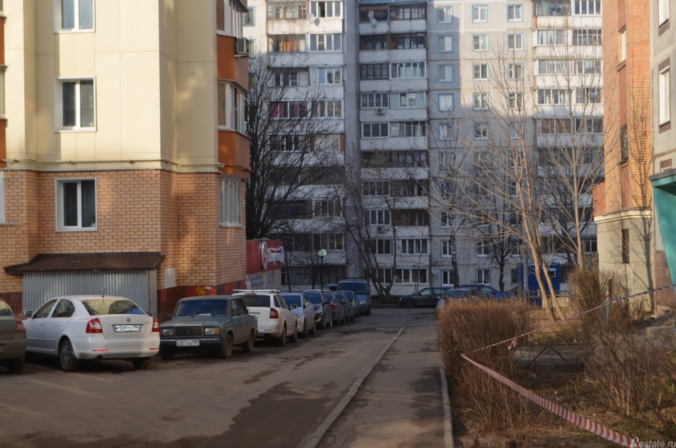 Продажа 1-комн квартиры на вторичном рынке Коломна г, Фрунзе ул,  д. 45