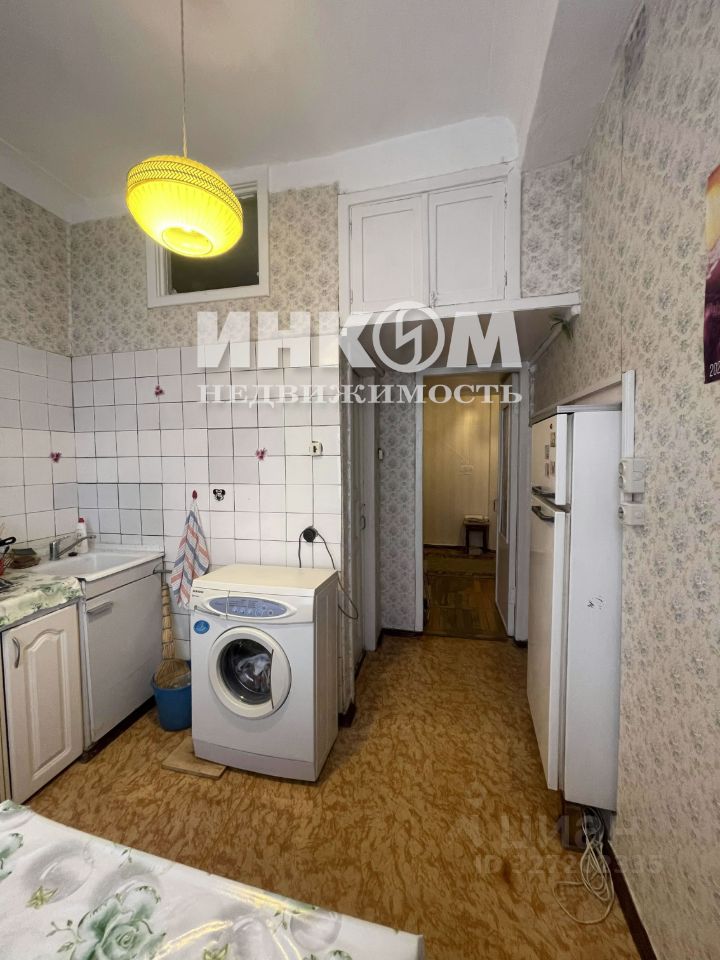 Продажа 2-комн квартиры на вторичном рынке Октябрьская улица, 38К6