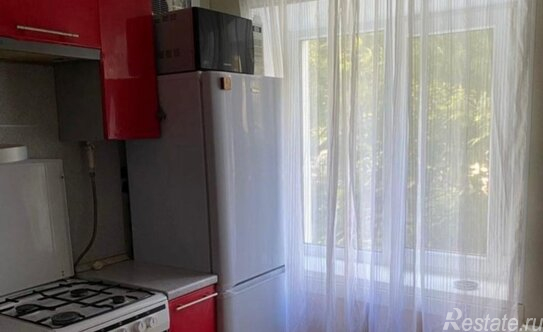 Продажа 3-комн квартиры на вторичном рынке Клин, улица Крюкова,  д. 5