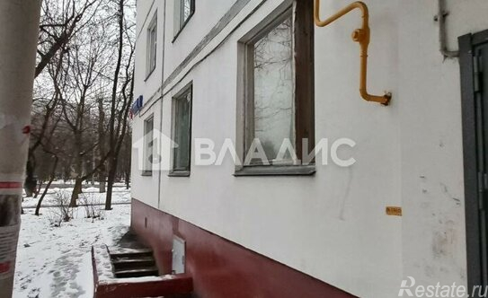 Продажа 2-комн квартиры на вторичном рынке улица Вострухина,  д. 7