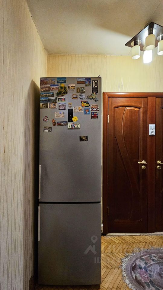 Аренда 2-комн квартиры на вторичном рынке Симферопольский бульвар, 16К2