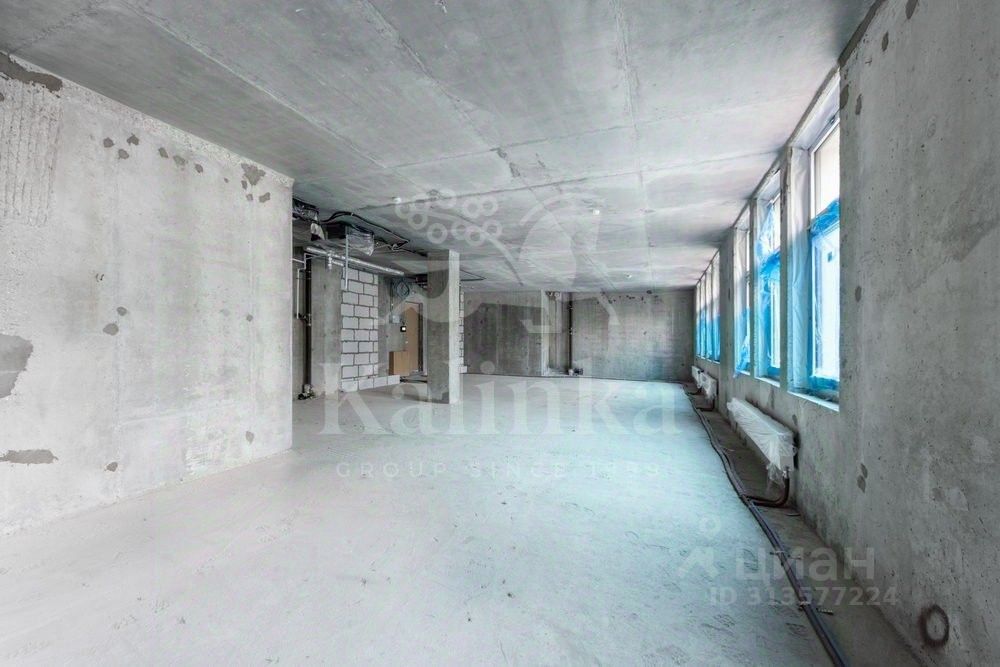 Продажа 3-комн квартиры на вторичном рынке Хлебный переулок, 24