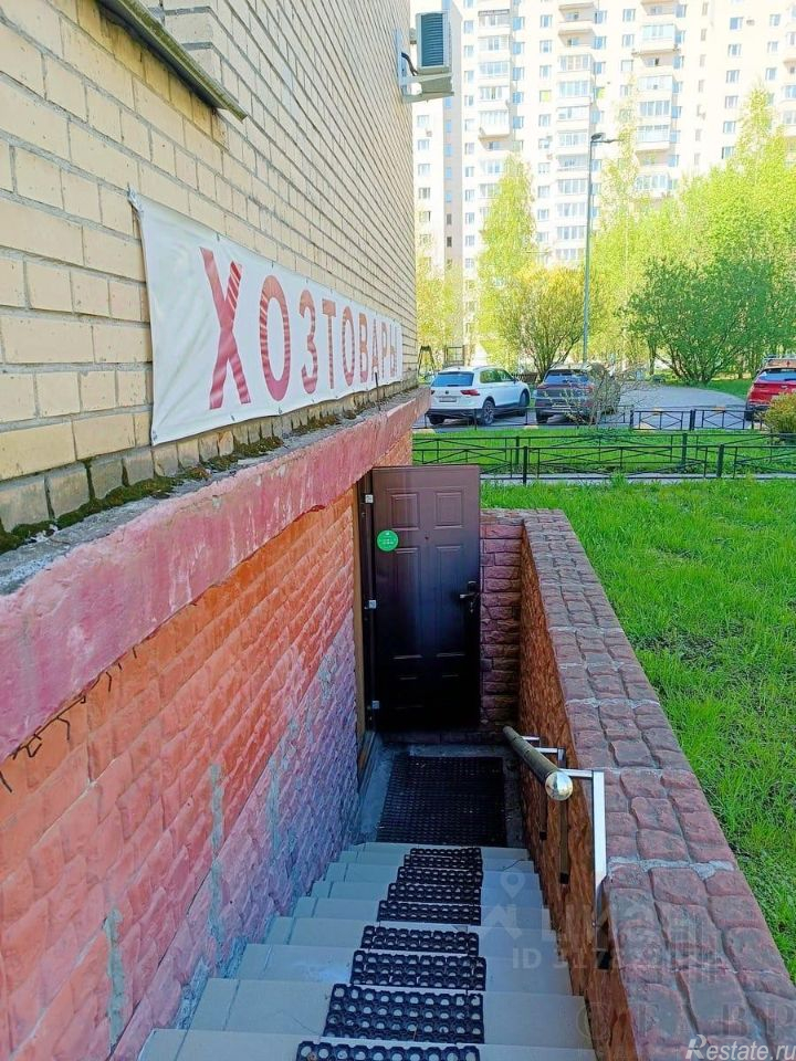 Продажа торгового помещения Морская наб,  д. 35 к6