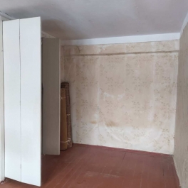 Продажа 1-комн квартиры на вторичном рынке Петергоф г., Озерковая ул. ,  д. 11
