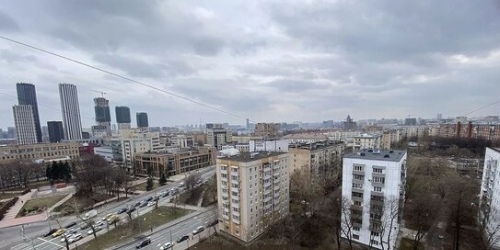 2-комн квартира улица Павла Андреева,  д. 4